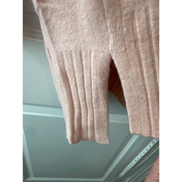 Free People NWT Pink Lotus Phoebe Oversized Pullover Sweater Size M - Picture 8 of 10